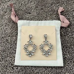 Unworn Olivia Drops silver Olive + Piper earrings